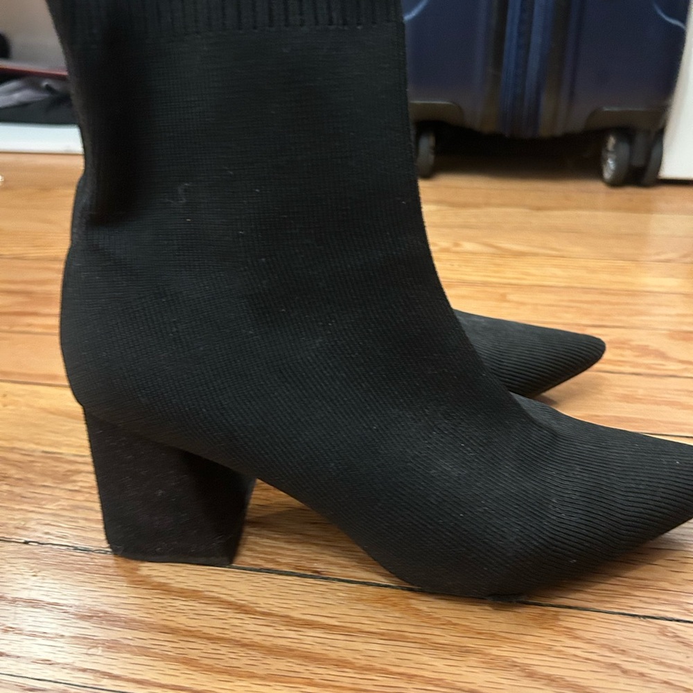 Elegant Black Women's Ankle Boots